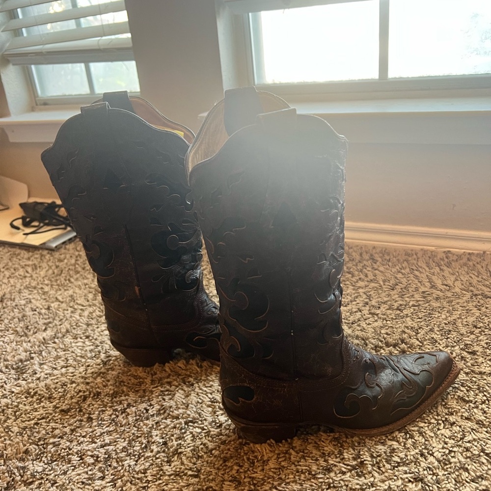 Brown Corral Brand Cowboy Boots - Picture 2 of 6